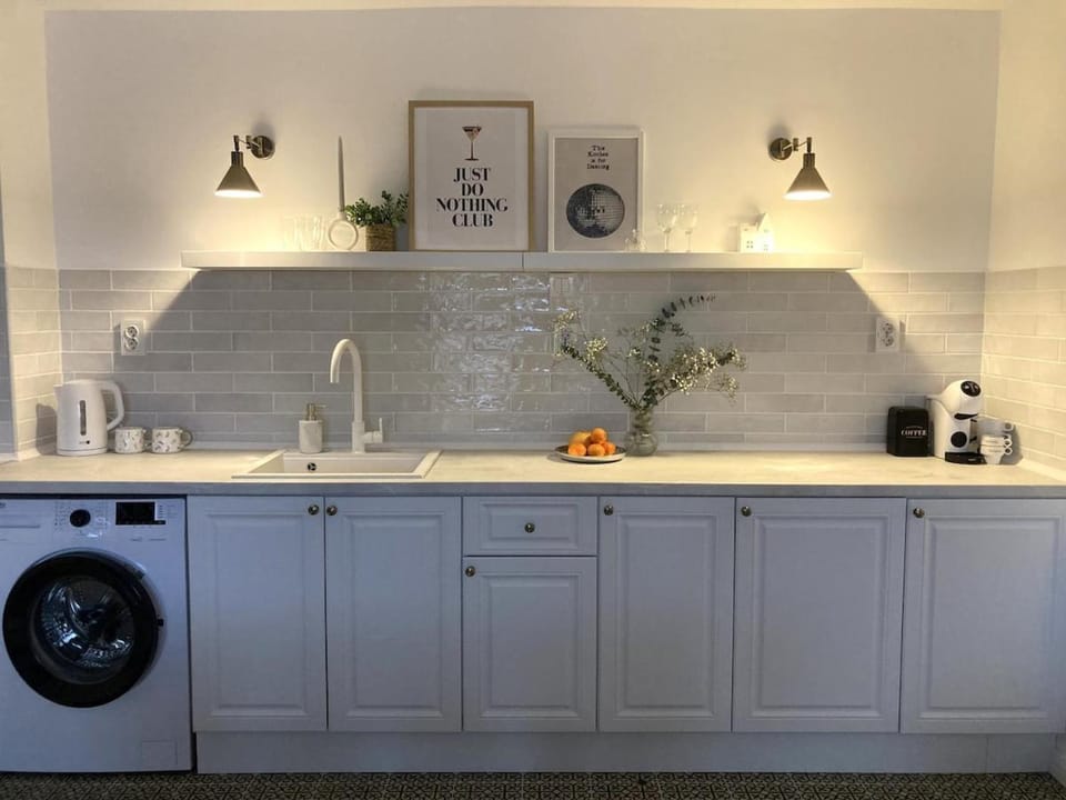 Coffee/tea facilities, Kitchen or kitchenette