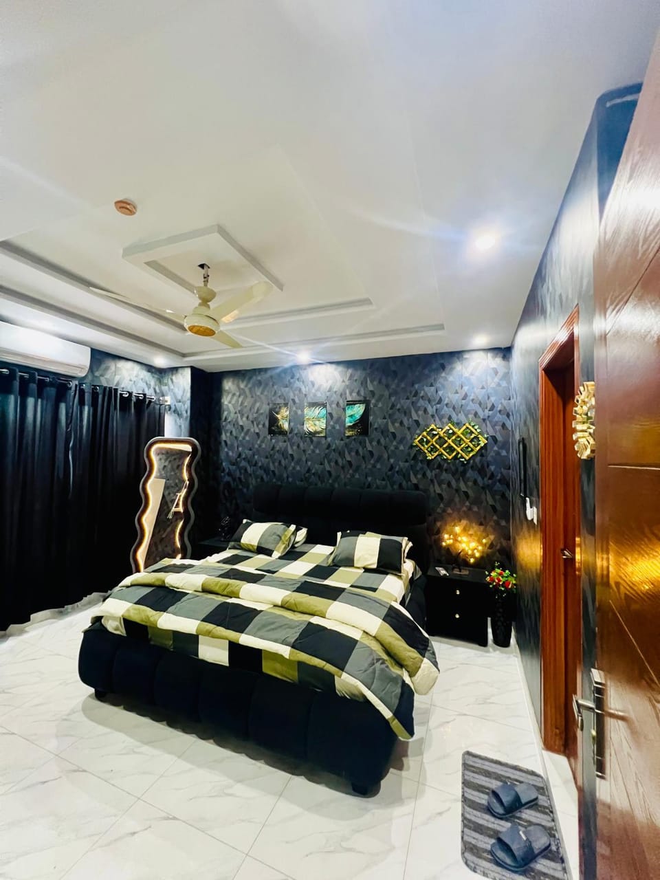 Bed, Bedroom