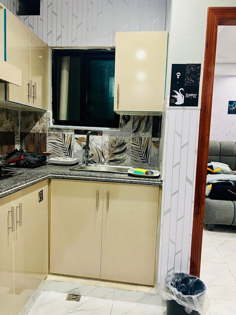 Kitchen or kitchenette, oven, stove