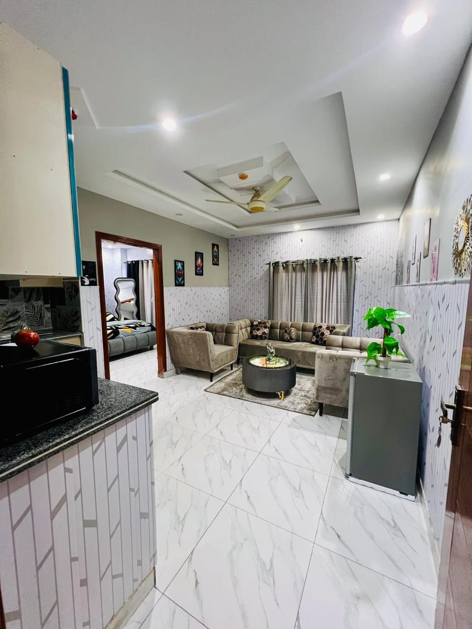 TV and multimedia, Living room, Seating area