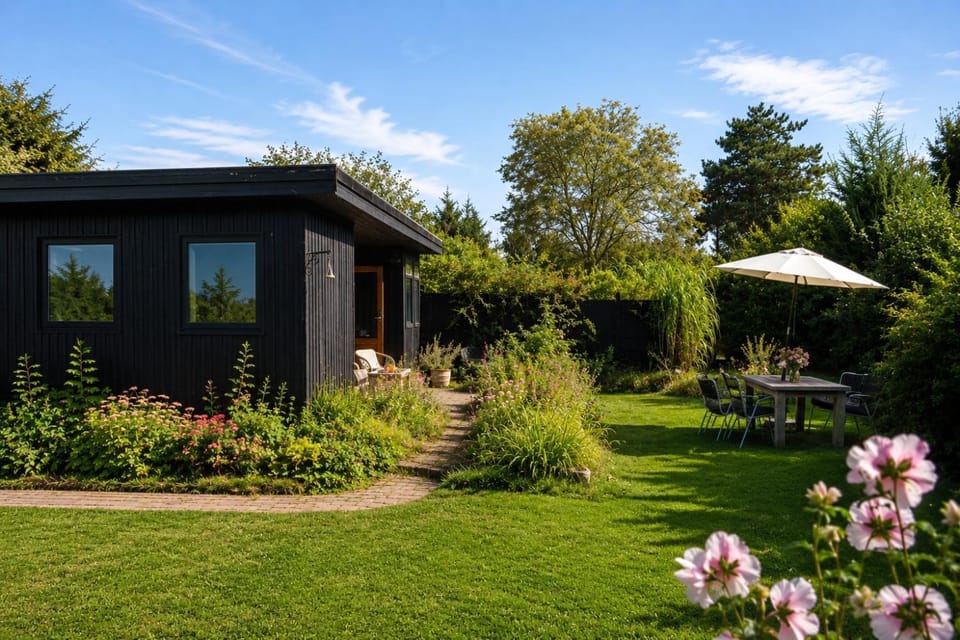 Property building, Garden, Garden view