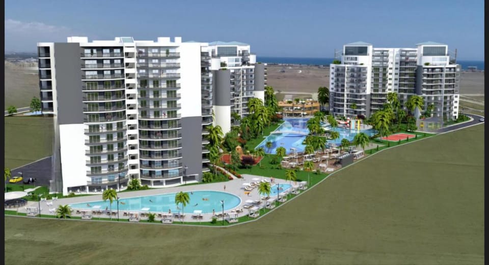 Property building, Pool view