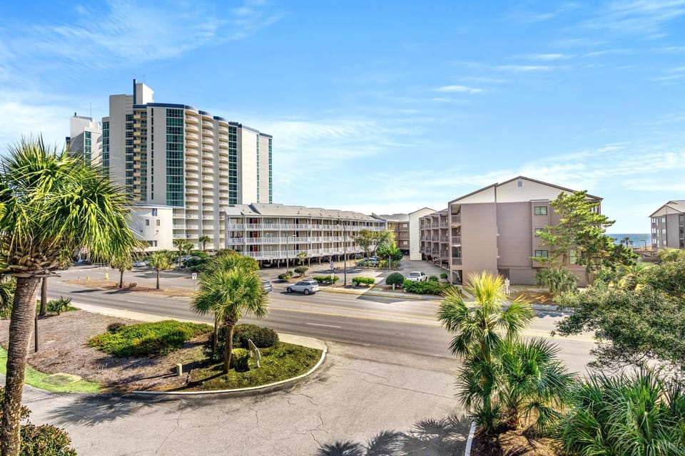 Tilghman Beach & Racquet Club 238-2nd Row-Ocean Drive Section House in North Myrtle Beach
