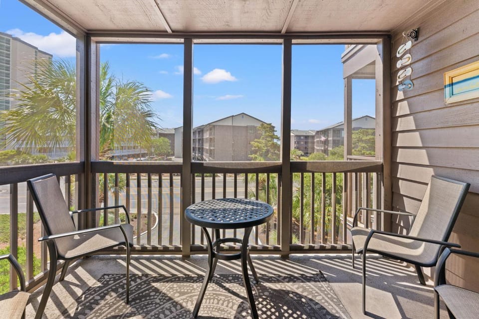 Tilghman Beach & Racquet Club 238-2nd Row-Ocean Drive Section House in North Myrtle Beach