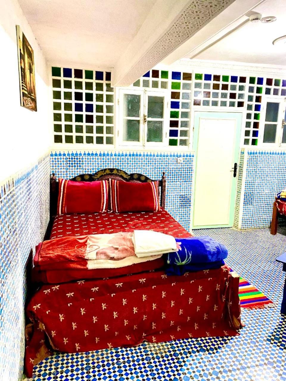 White And Blue Hostel in Essaouira