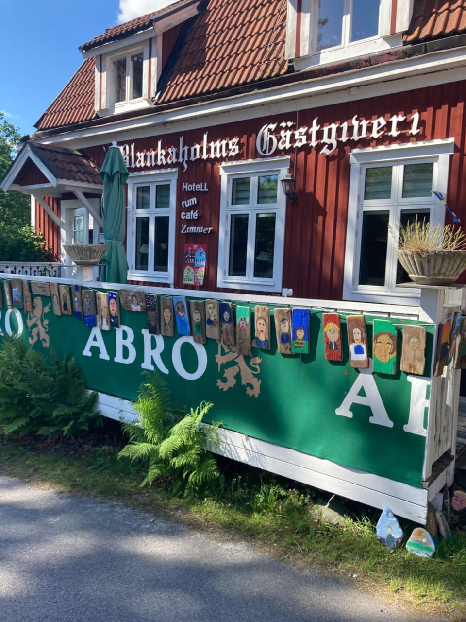 Restaurant/places to eat