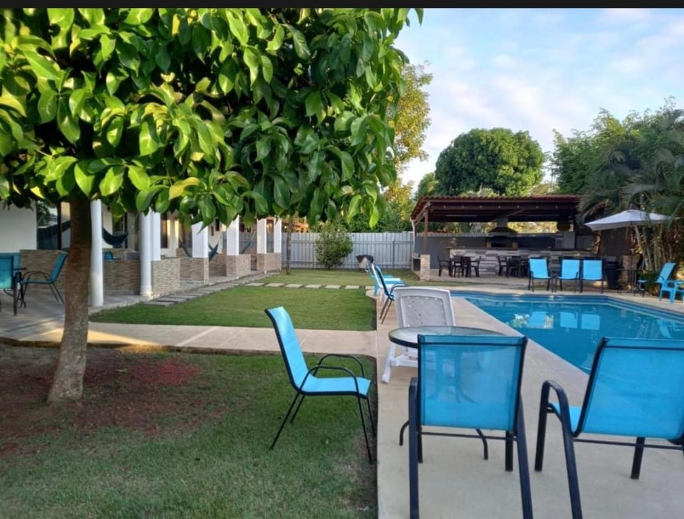 Garden view, Swimming pool