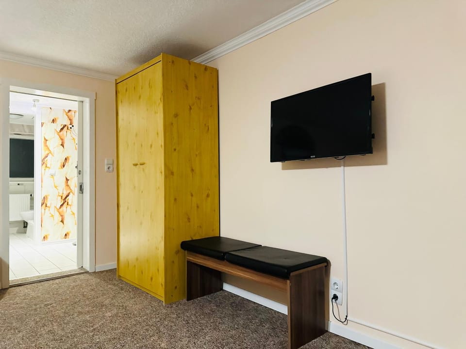 Pension zur alten Schule Bed and Breakfast in Erzgebirgskreis