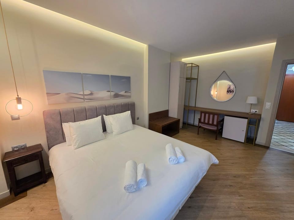 Bed, wardrobe