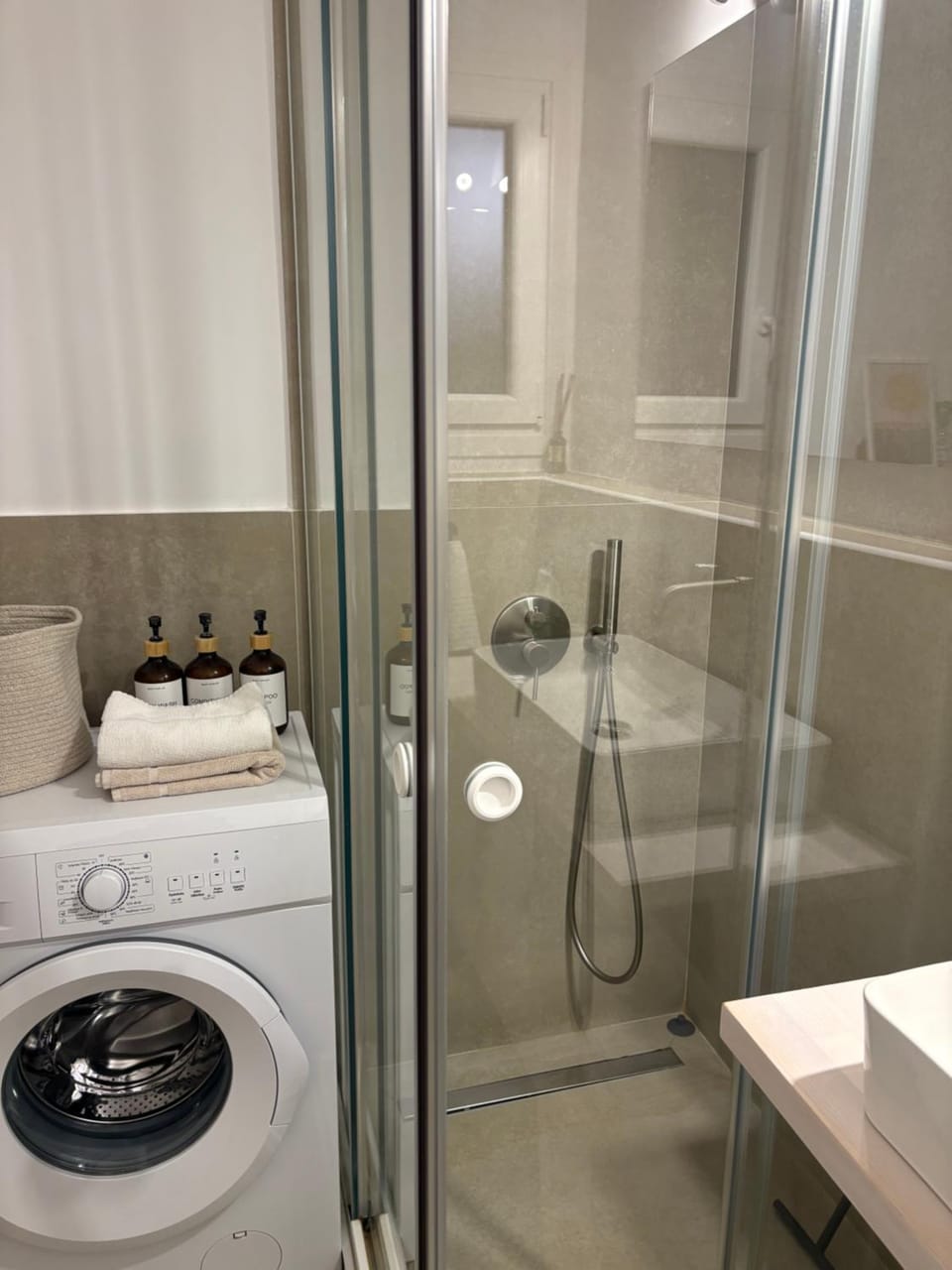 Shower, washing machine