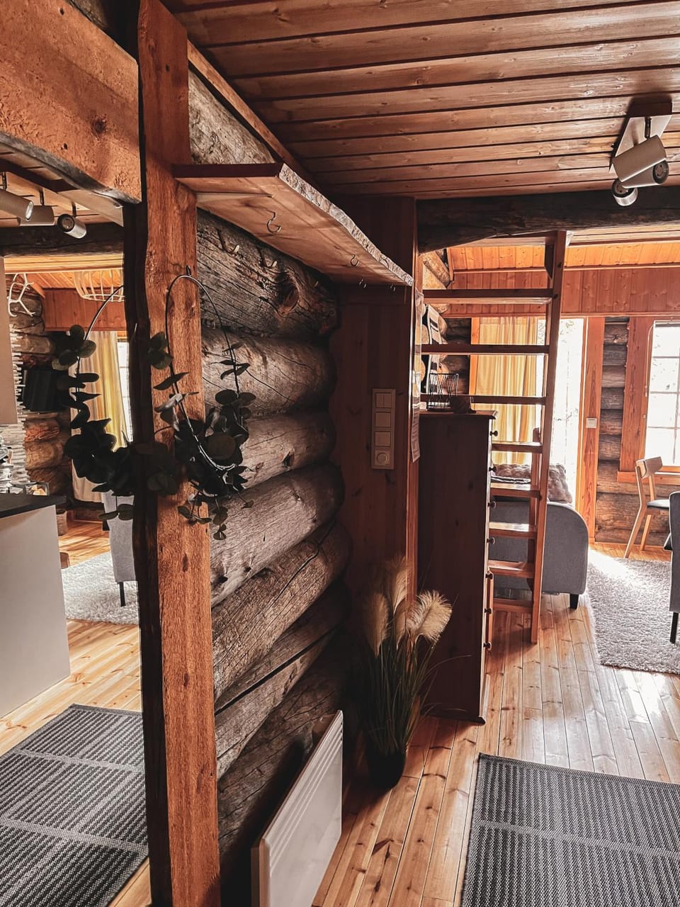Pikkukelo Levi - Doorstep Ski Bus - Sauna - Traditional log cabin Cabin in Lapland