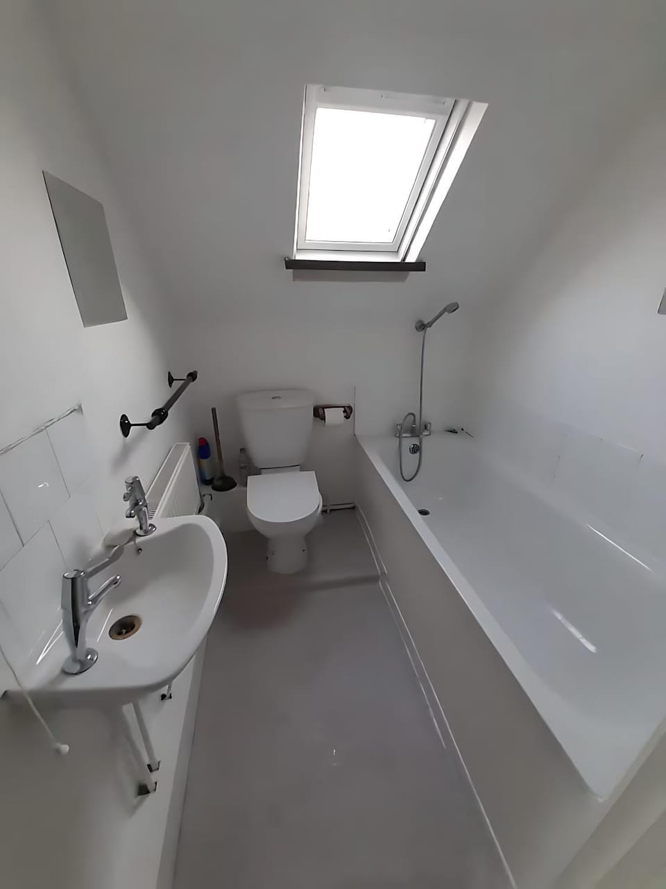 Toilet, Bathroom, Bath