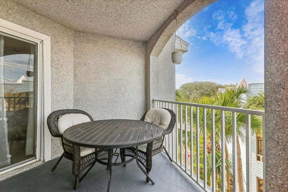 Ocean Gate I306 House in Butler Beach