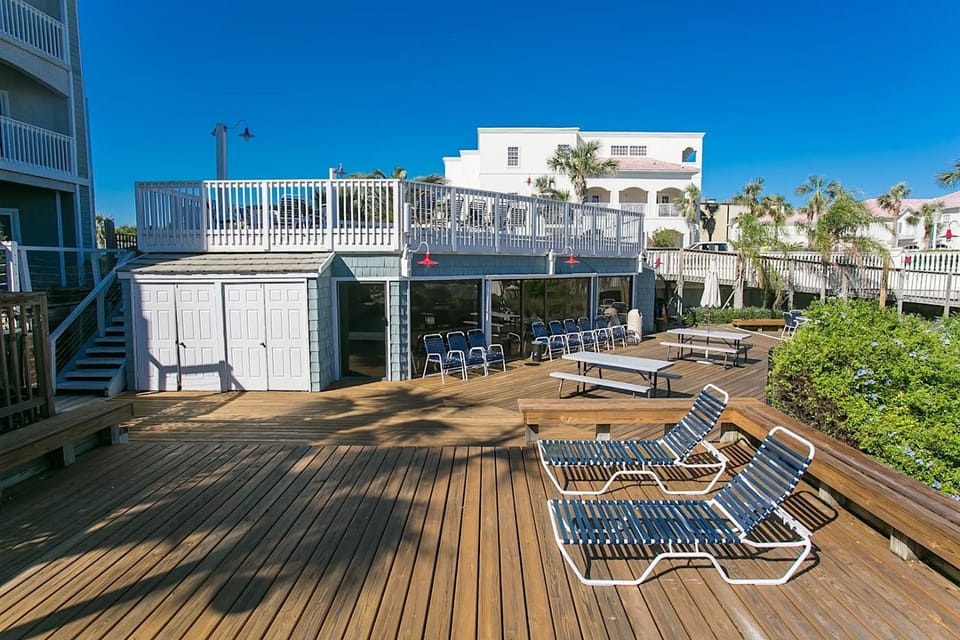 Ocean Gate I203 House in Butler Beach