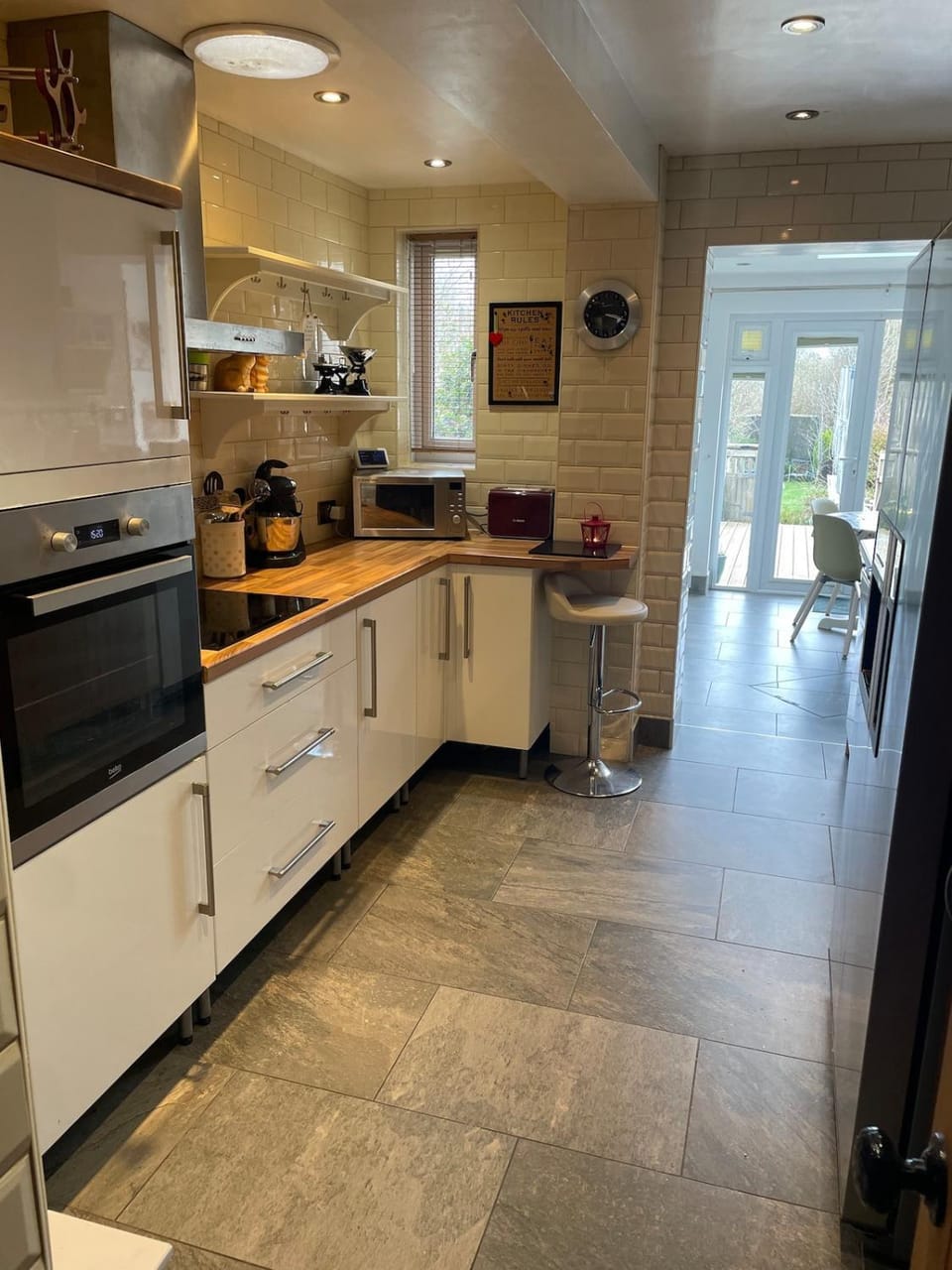 Kitchen or kitchenette, dishwasher, oven, pet friendly, stove, toaster