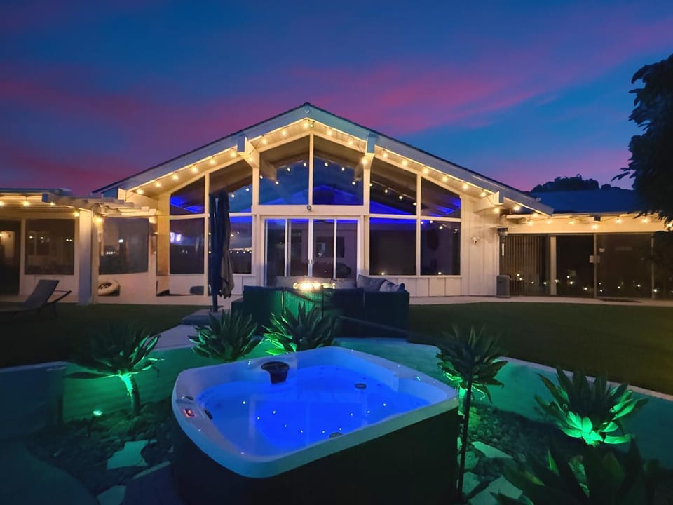 Night, Natural landscape, Hot Tub