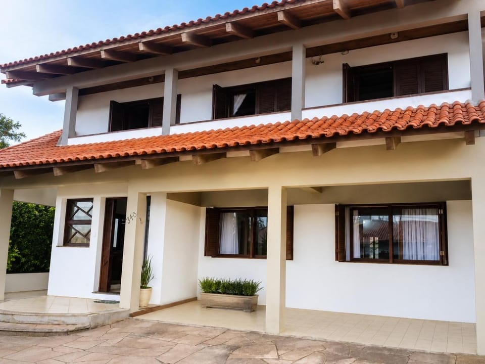 Refugio dos Sonhos a apenas 100m do mar House in Tramandaí