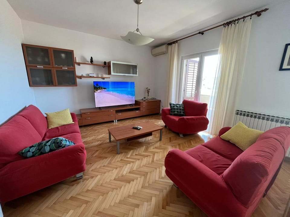 Apartment Lily Apartment in Podstrana