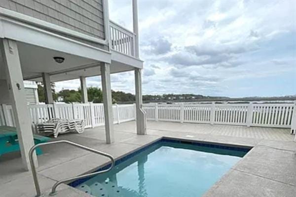 Pool view, Swimming pool
