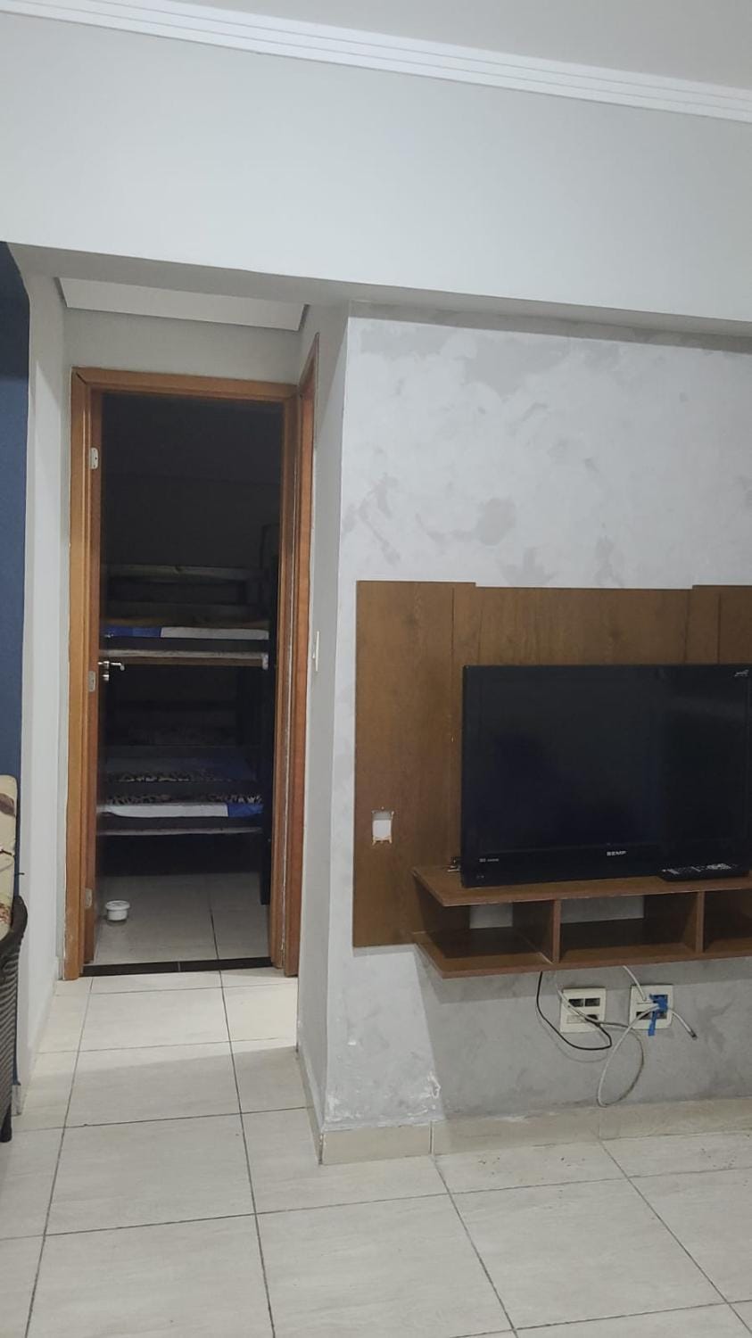 Apê 50 metros da praia com wifi Apartment in Santos