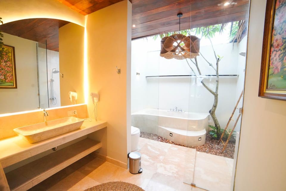 Bathroom, Bath