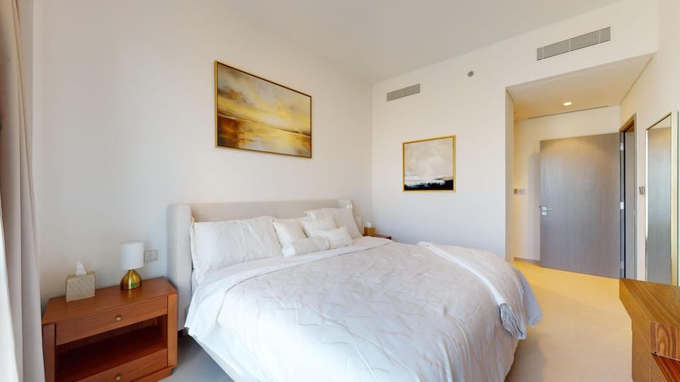 Best 2 bedroom Direct Burj Khalifa Downtown View Apartment in Dubai