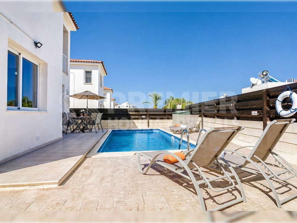 3BR Villa with Private Pool - Karisa by Premier Villa in Paralimni