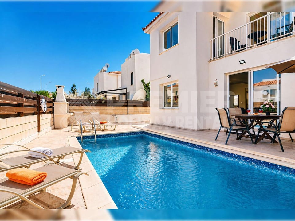 3BR Villa with Private Pool - Karisa by Premier Villa in Paralimni