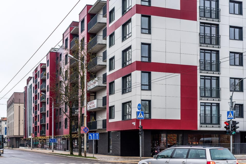 Property building, Neighbourhood, Street view, Location
