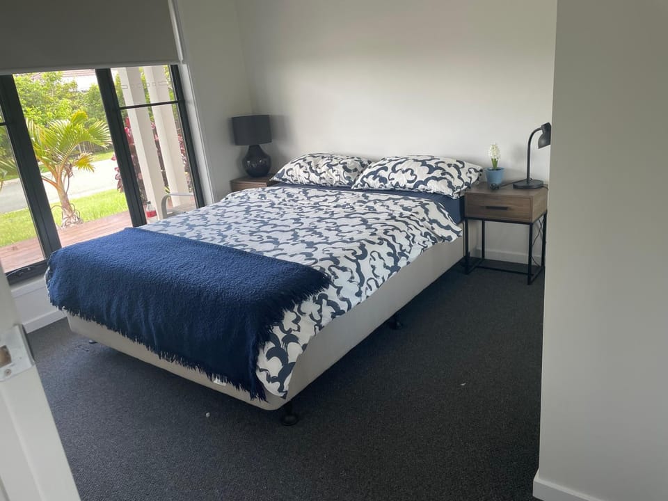 Bed, Bedroom, wardrobe