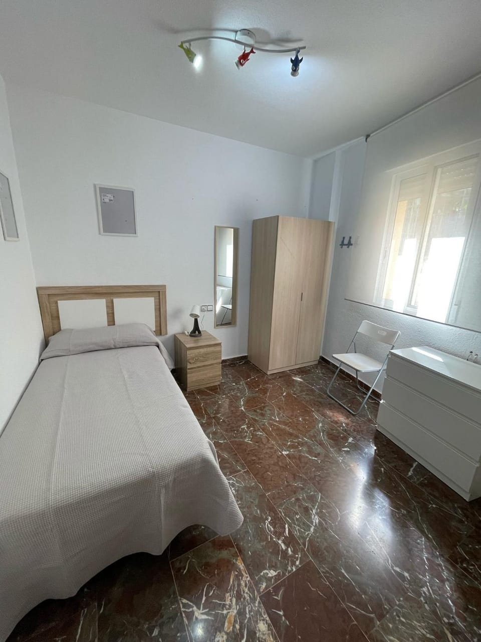 Bed, Photo of the whole room, Bedroom, wardrobe