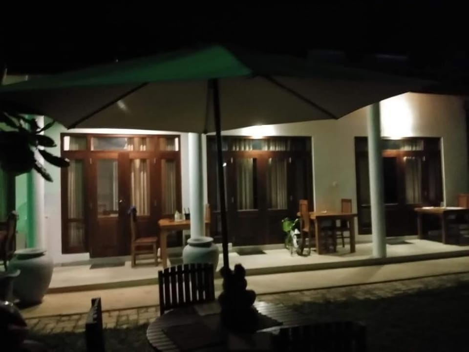 Villa Ruk Villa in Hikkaduwa
