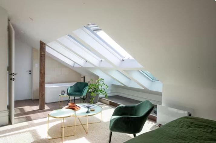 the attic - luxury harbourside suite Vacation rental in Sydney