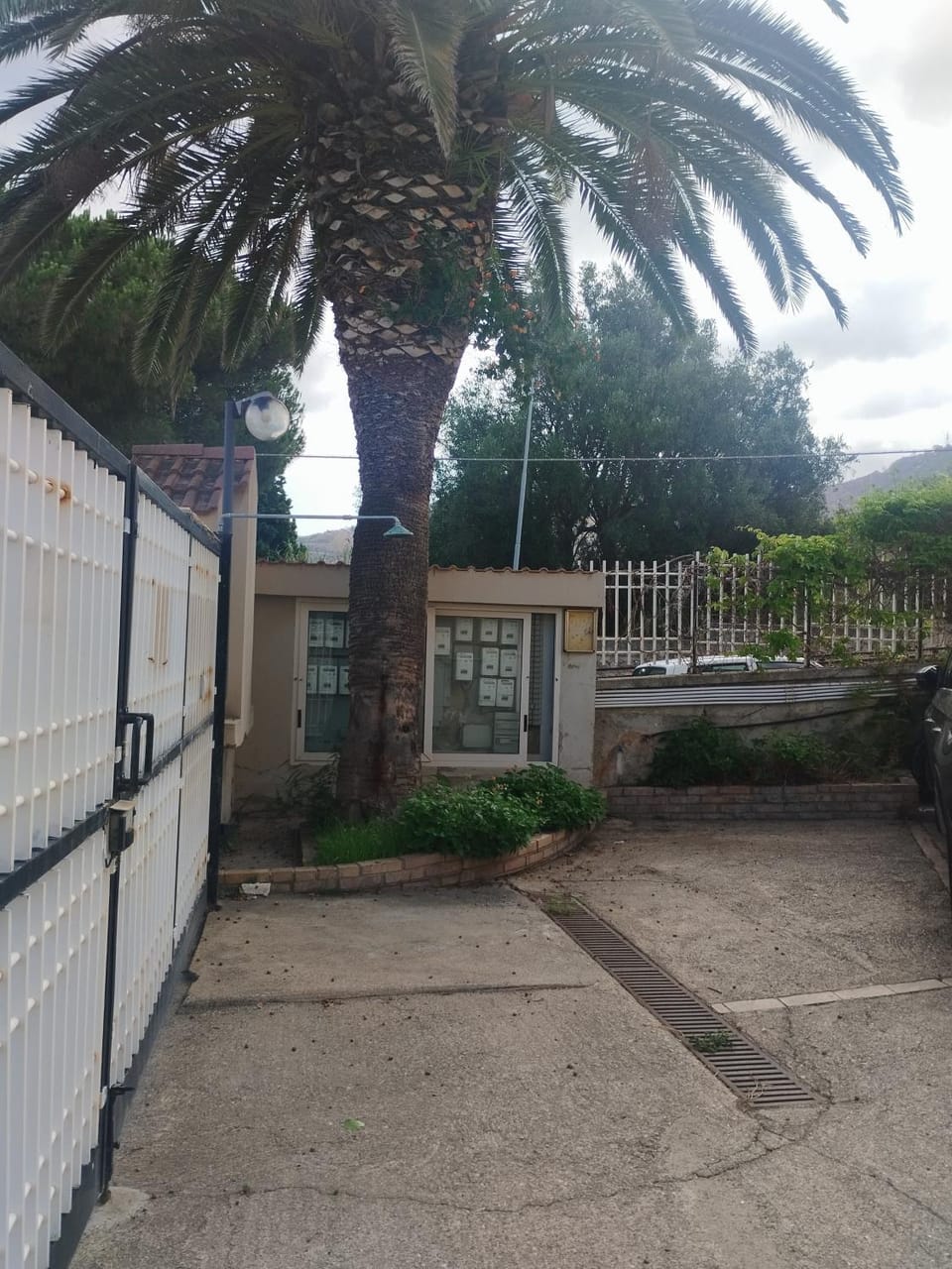 Property building, Parking