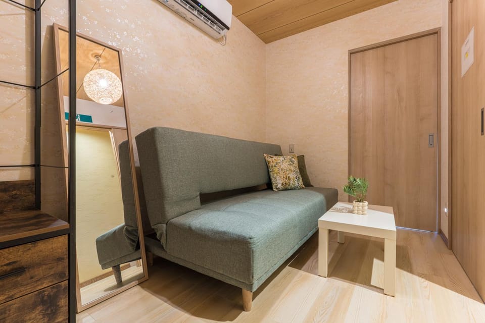 City Center Japanese Style 9ppl 2-Story Family House House in Osaka