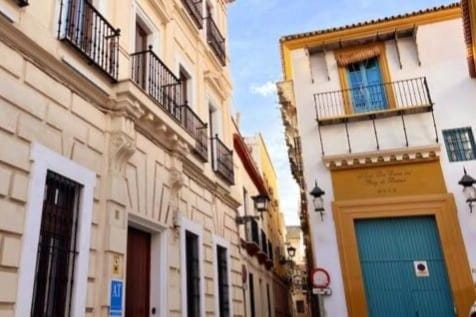 Apartments Lanza Apartment in Seville