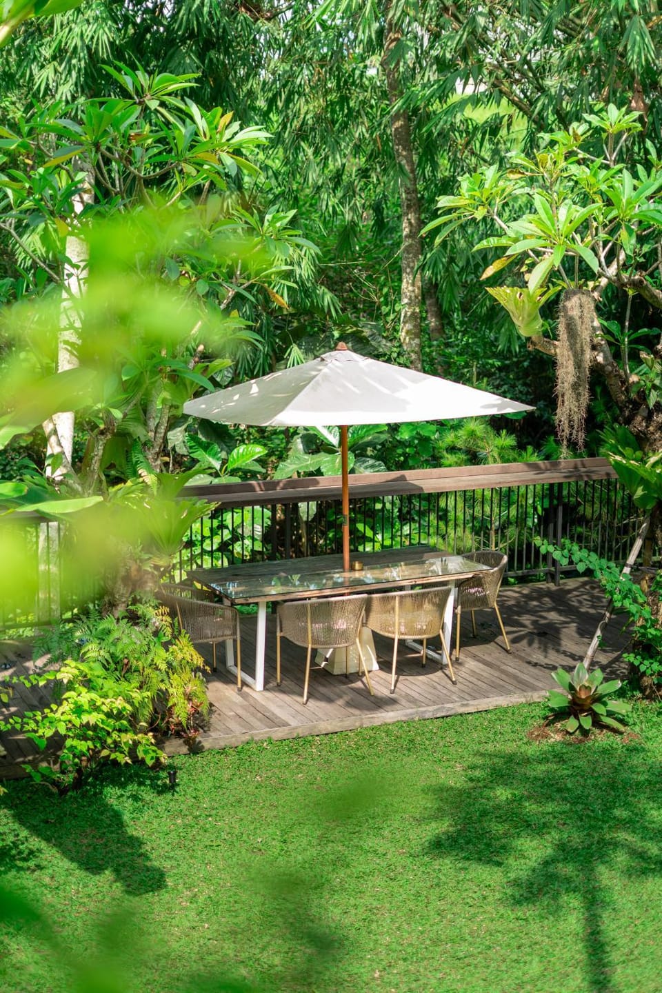 Children play ground, Garden, Dining area, Sports