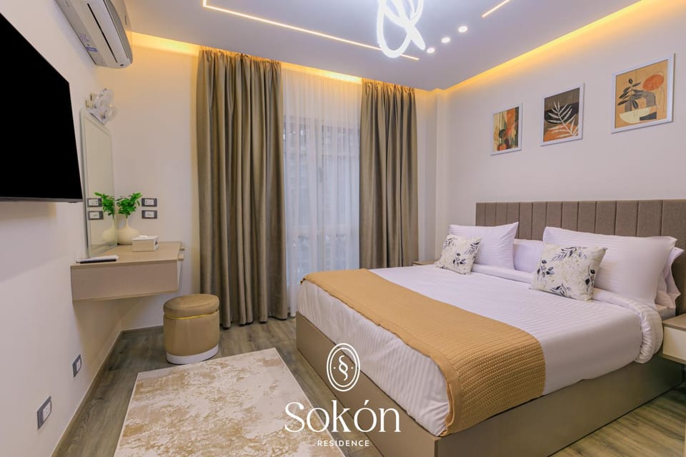 Bed, TV and multimedia, Bedroom