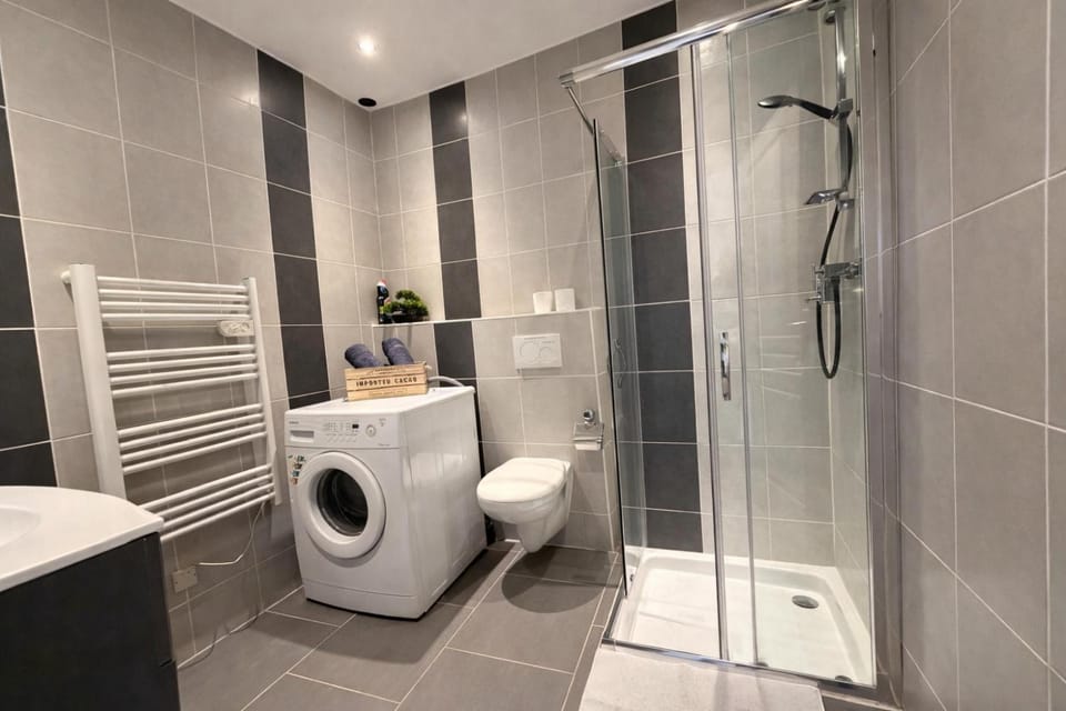 studio tout équipé, calme avec terrasse et parking Apartment in Bourgogne-Franche-Comté