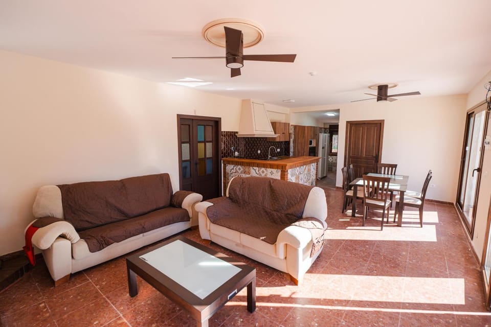 Casa Rural VILLA ADRISEDA Villa in Sierra Norte de Sevilla