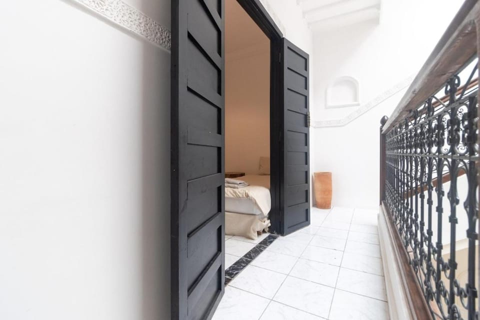 HM40 I Moroccan Riad with Residential Pool Apartment in Marrakesh