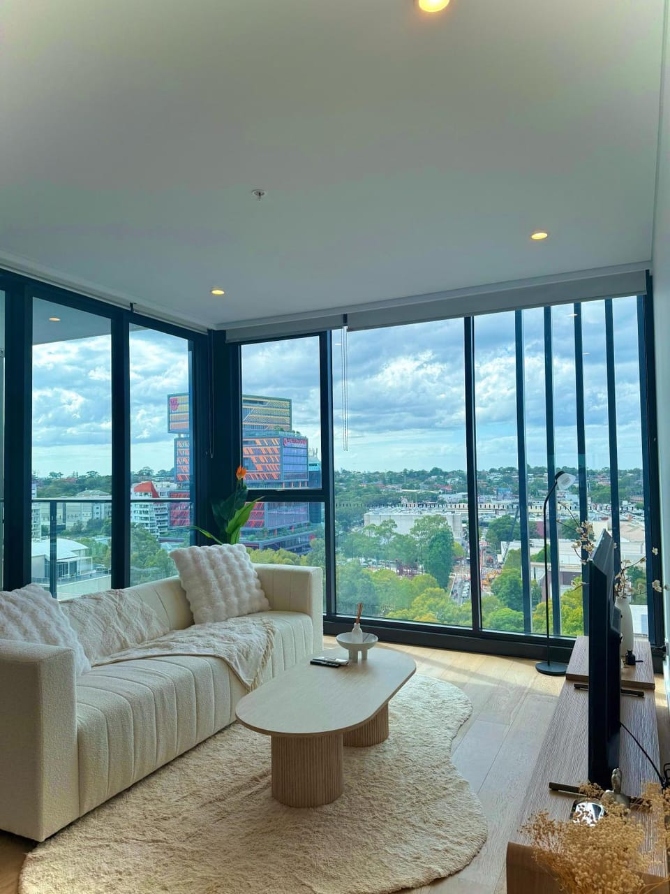 Natural landscape, View (from property/room), Balcony/Terrace, Living room, Photo of the whole room, Seating area