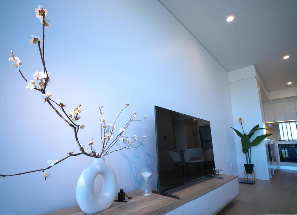 Communal lounge/ TV room, TV and multimedia, Evening entertainment