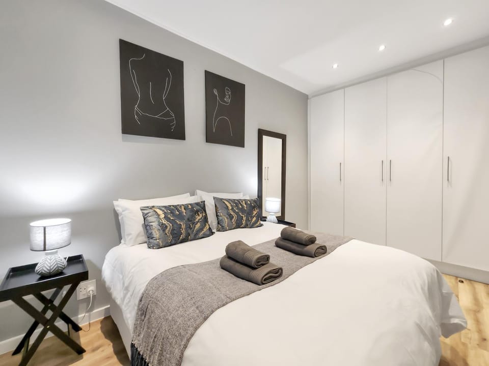 Promenade Escape Apartment in Cape Town