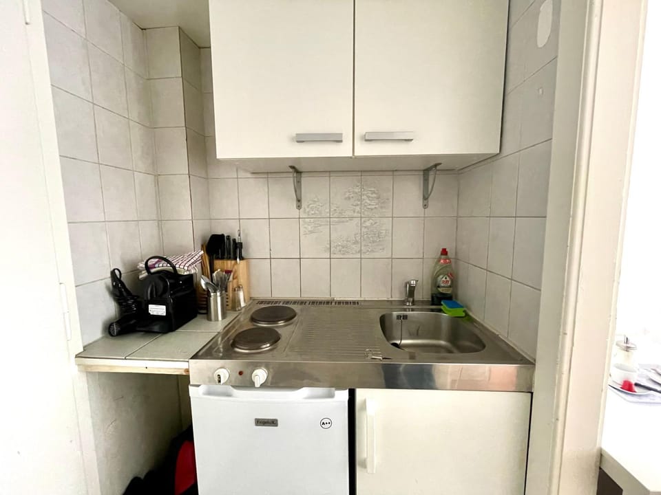 3 minutes walking from Lausanne Train station Apartment in Lausanne