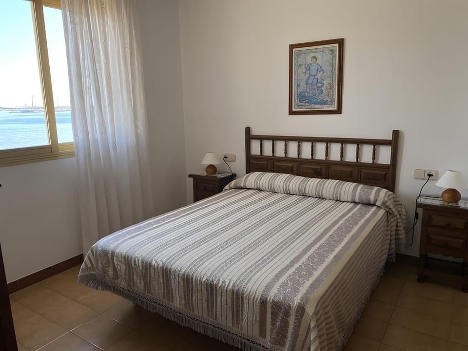 Living room, Bedroom