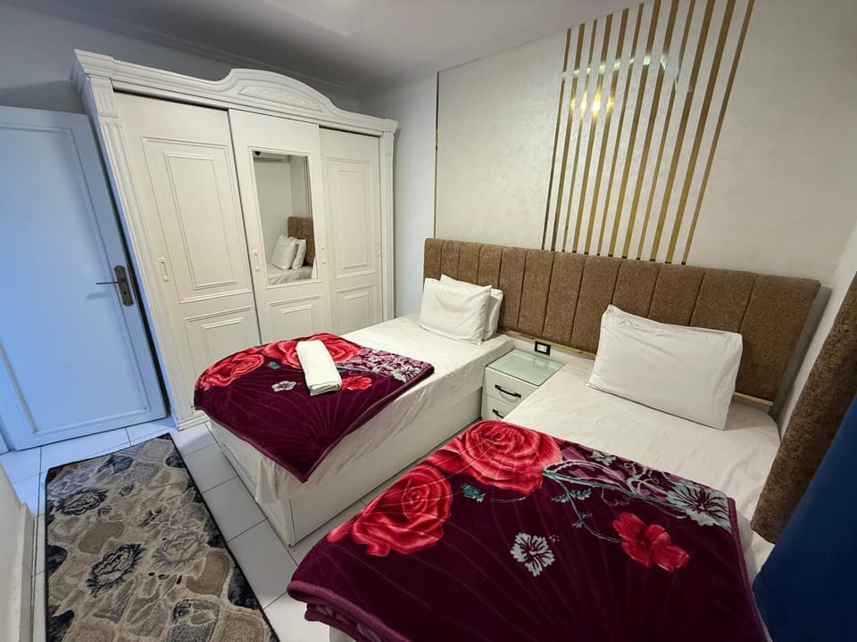 Gleem sea view Apartment in Alexandria