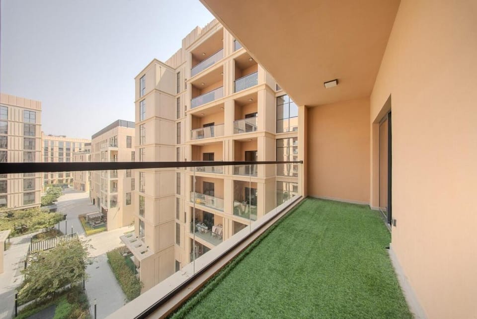 Private 1-Bedroom with living room apartment - Royal Suite Apartment in Al Sharjah