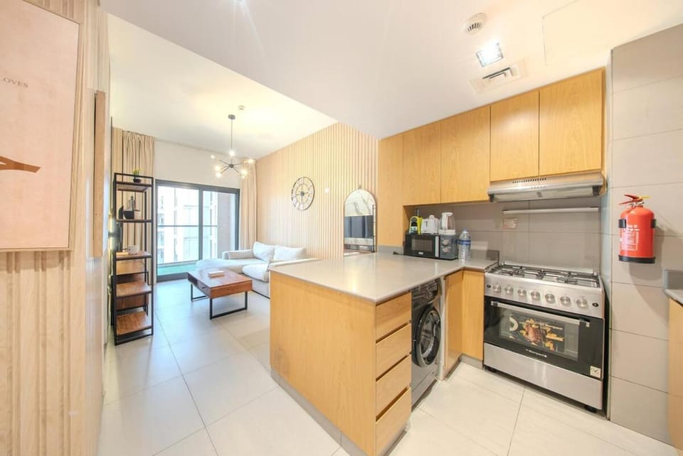 Private 1-Bedroom with living room apartment - Royal Suite Apartment in Al Sharjah