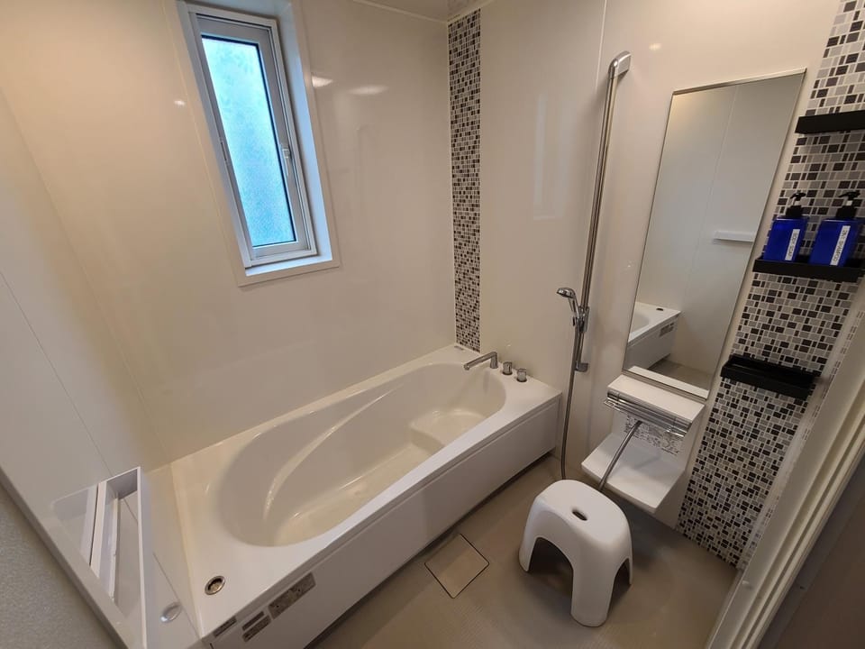 Shower, Bathroom, Bath